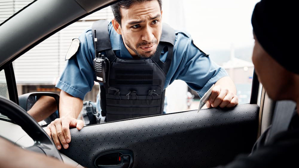Understanding Your Rights During Police Searches and Interrogations-featured-image